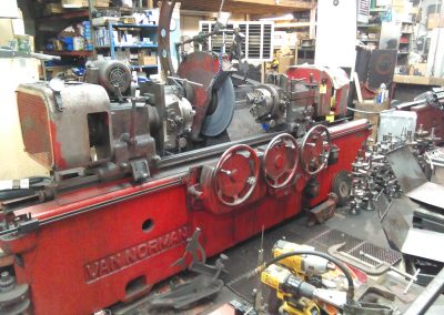 Performance Crankshaft's Older Grinder